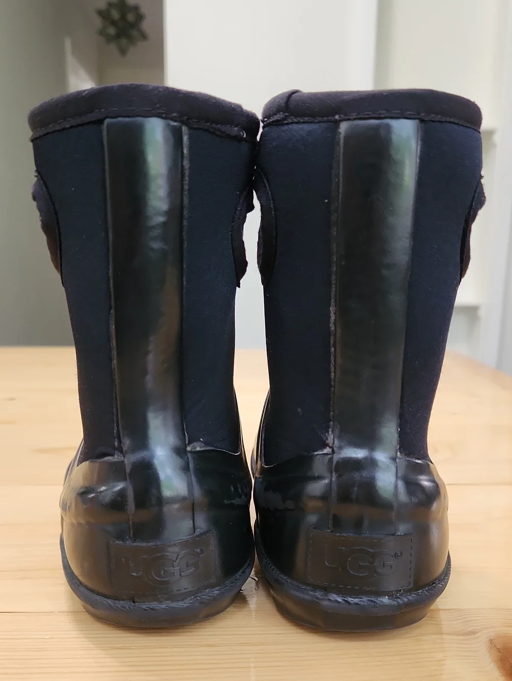 UGG Kids Kex Waterproof Rain & Snow Boots Black Size 12